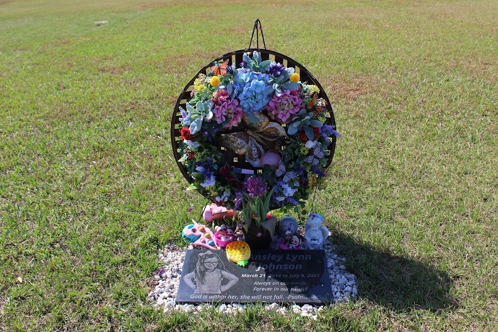 St. Anthony Cemetery | San Antonio, FL 33576, USA | Phone: (352) 588-3081