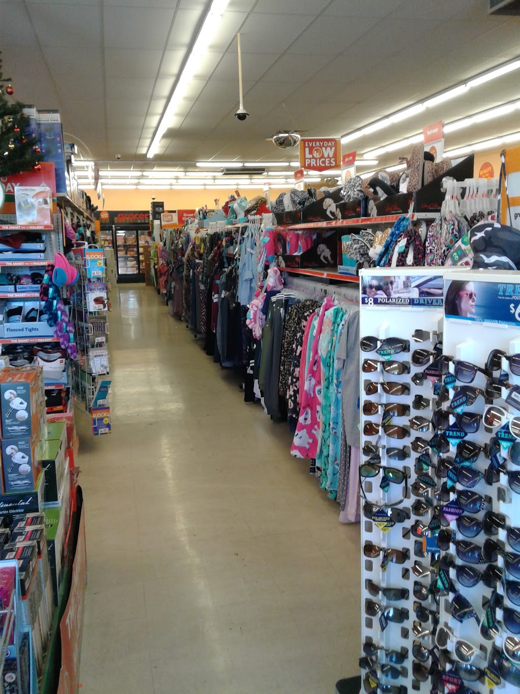 Family Dollar | 160 N Cotton St, El Paso, TX 79901, USA | Phone: (915) 800-4565