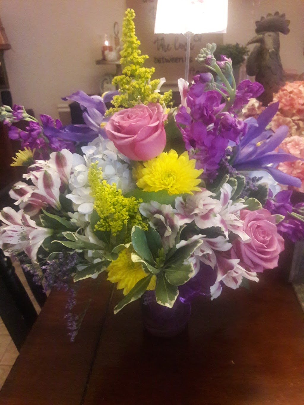 Amys Flowers & Gifts | 309 Hardee St, Dallas, GA 30132, USA | Phone: (770) 443-1234