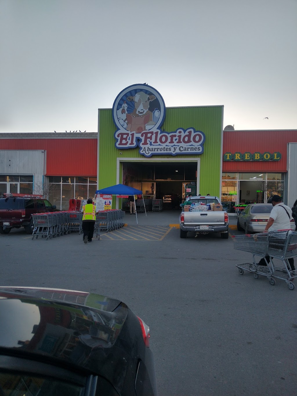 El Florido Abarrotes y Carnes - Suc El Refugio | Carretera Libre, Tijuana - Tecate 26379, El Laurel, 22253 Tijuana, B.C., Mexico | Phone: 664 720 3743