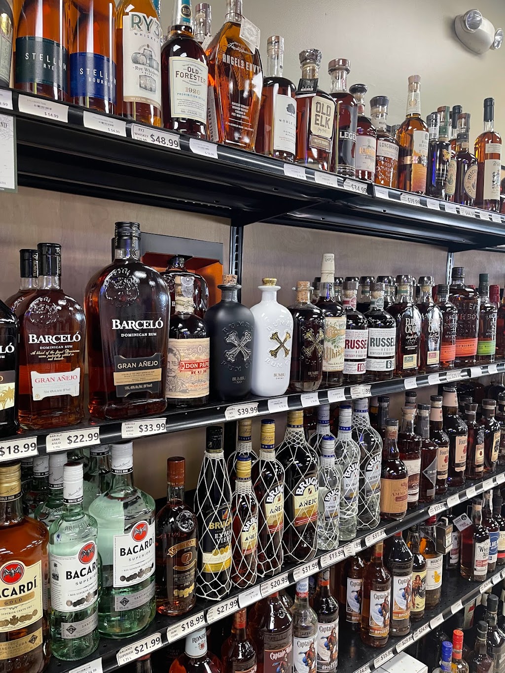 DANBURY RD WINE & SPIRITS | 991 Danbury Rd Unit 3, Wilton, CT 06897, USA | Phone: (203) 587-1117