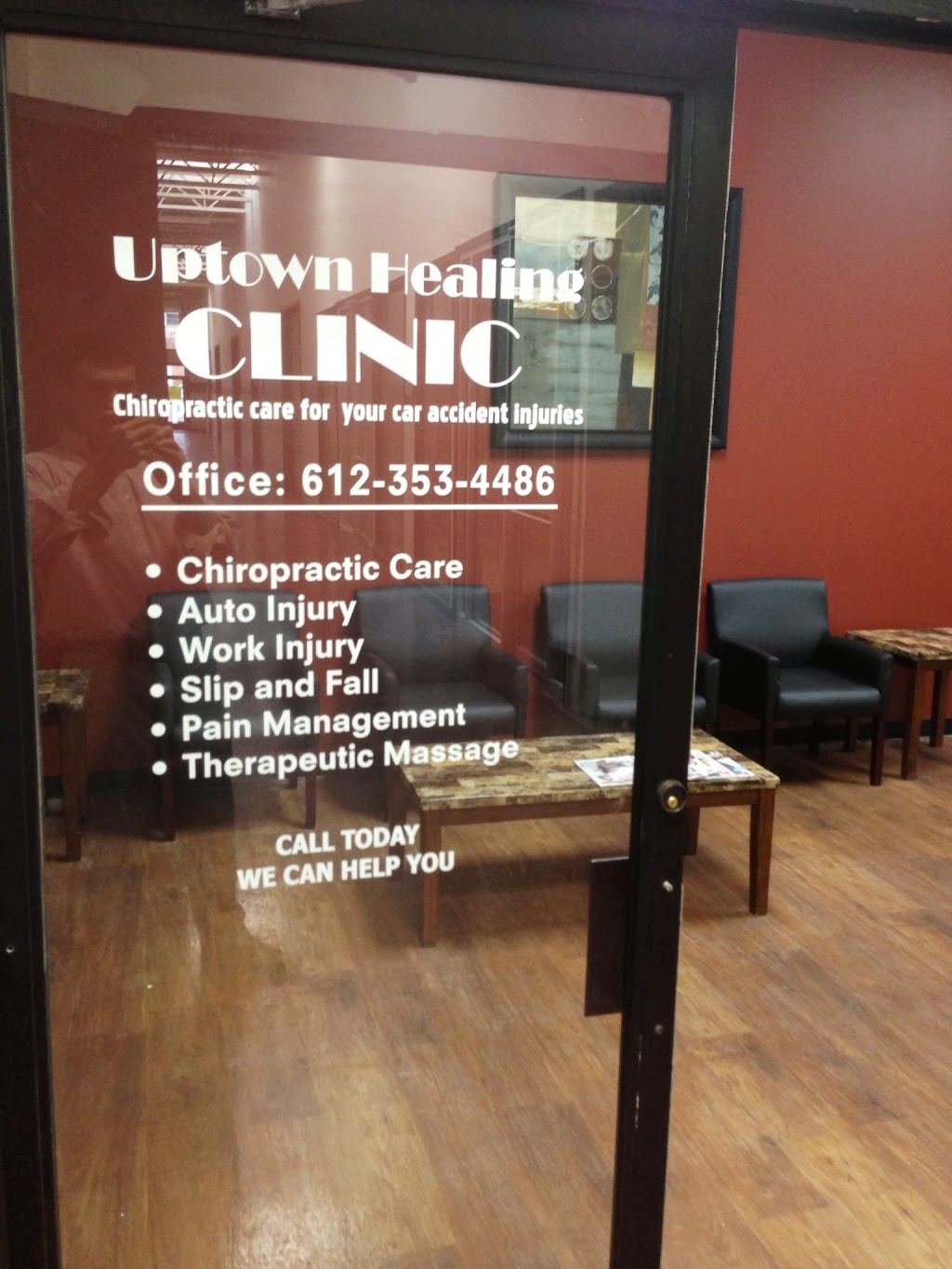 Uptown Healing Clinic - The Chiropractic Clinic - doctor  | Photo 8 of 10 | Address: 2801 S Wayzata Blvd b, Minneapolis, MN 55405, USA | Phone: (612) 353-4486