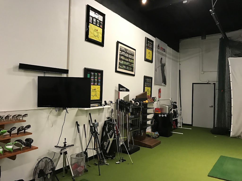 Soule Golf Studio | 21532 Newland St, Huntington Beach, CA 92646, USA | Phone: (714) 904-8398