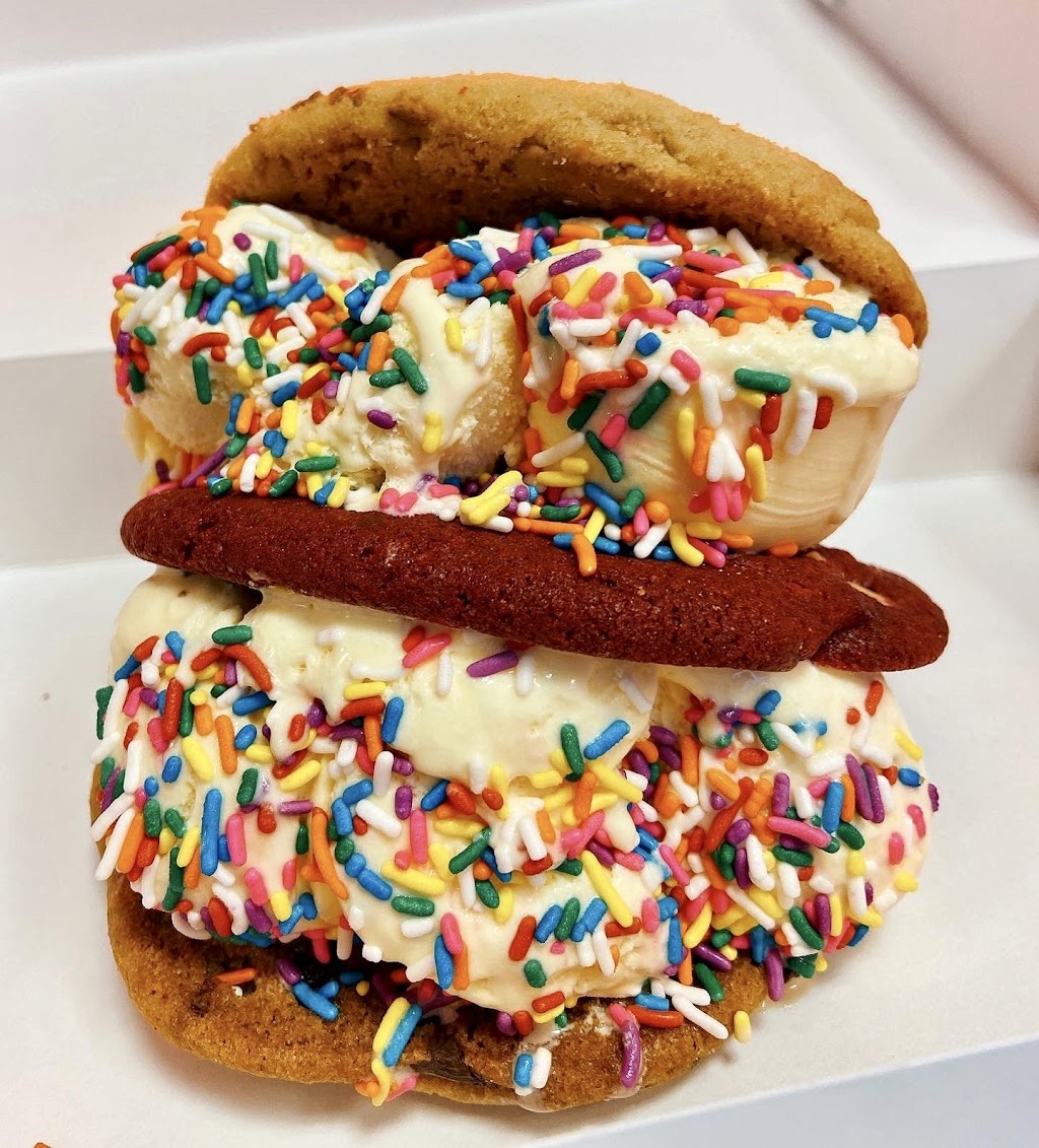 Cookies ‘n Cream Co. | 235 W 3rd St, Jackson, GA 30233, USA | Phone: (770) 504-3007