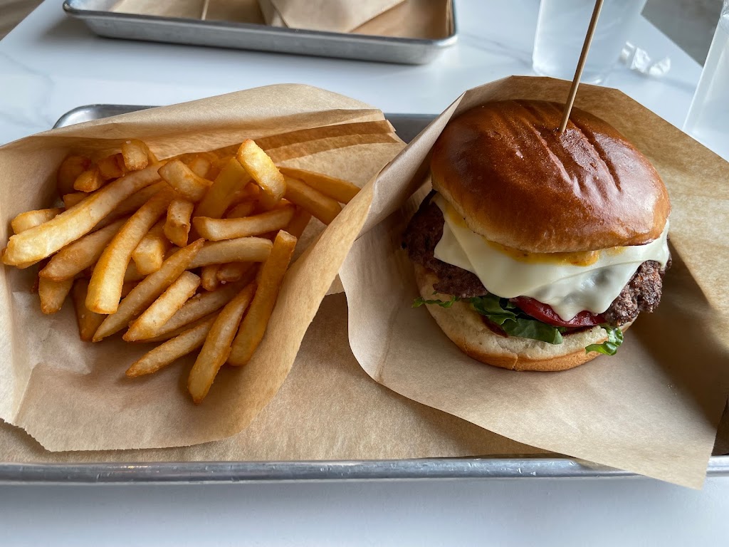 Craft Burger By Shane Jones Bridge | 9945 Jones Bridge Rd Suite 206, Alpharetta, GA 30022, USA | Phone: (678) 938-7735