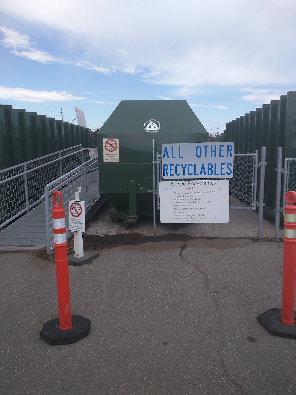 Broomfield Recycling Center | 225 Commerce St, Broomfield, CO 80020, USA | Phone: (303) 404-2839