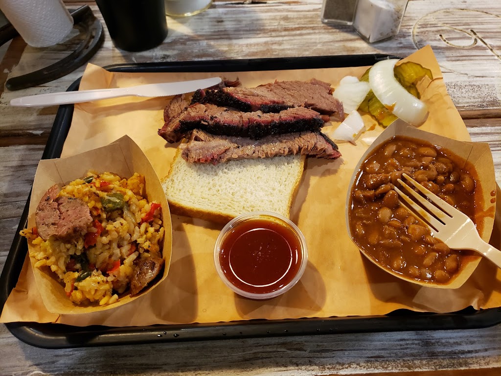 Stevie Lews BBQ Kitchen | 5340 TX-35, Rockport, TX 78382, USA | Phone: (361) 727-0002