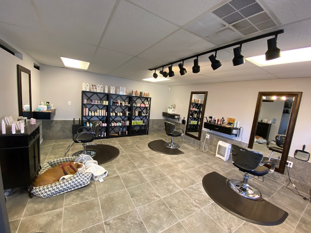 Warren Collins Salons | 199 Ogden Station Rd, Wenonah, NJ 08090, USA | Phone: (856) 468-1157