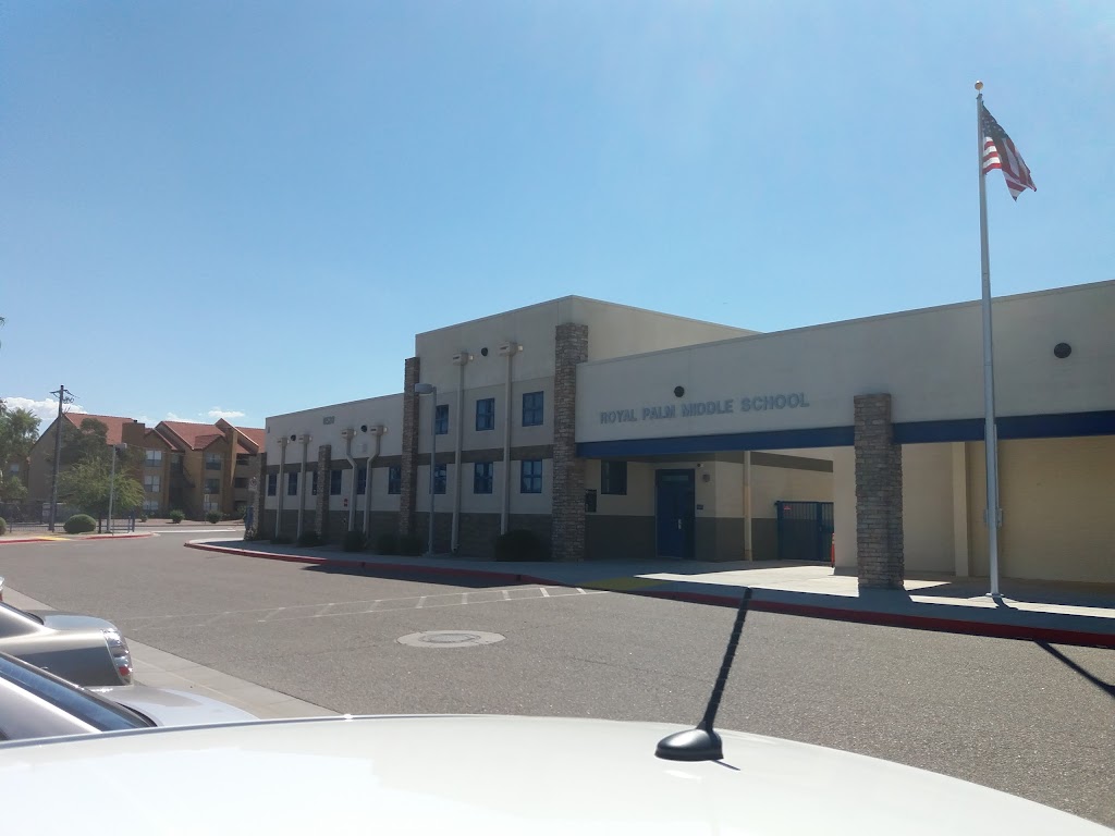 Royal Palm School | 8520 N 19th Ave, Phoenix, AZ 85021, USA | Phone: (602) 347-3200