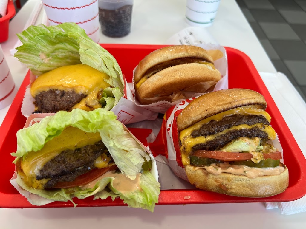 In-N-Out Burger | 1303 William D Tate Ave, Grapevine, TX 76051, USA | Phone: (800) 786-1000