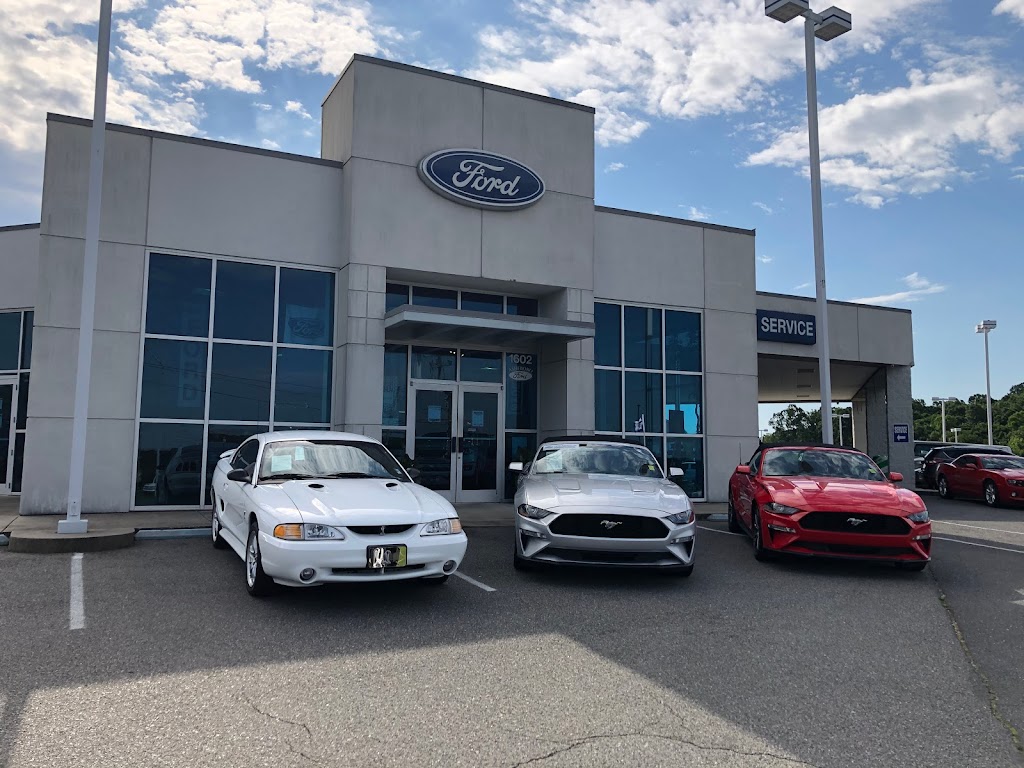 Asheboro Ford, Inc. | 1602 E Dixie Dr, Asheboro, NC 27203 | Phone: (336) 629-3194