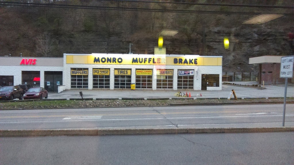 Monro Auto Service and Tire Centers | 580 Clairton Boulevard, PA-51, Pleasant Hills, PA 15236, USA | Phone: (412) 219-2690