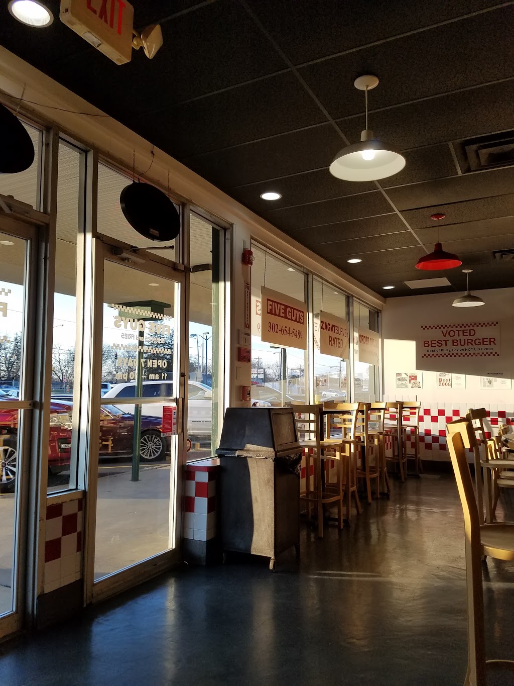 Five Guys | 2217 Concord Pike, Wilmington, DE 19803, USA | Phone: (302) 654-5489