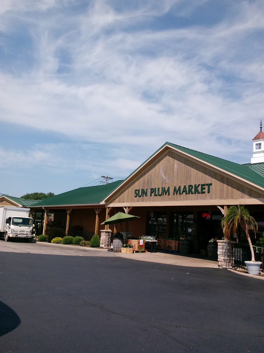 Produce Place Market | 2740 Som Center Rd, Willoughby Hills, OH 44094, USA | Phone: (440) 944-0099
