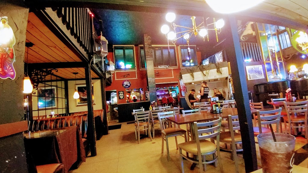 Ragin Cajun Piano Bar | 210 W 3rd St, Alton, IL 62002, USA | Phone: (618) 433-9119