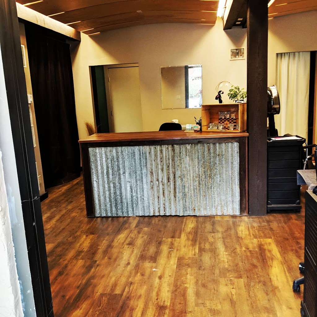 Neve Salon | 15695 Donner Pass Rd #105, Truckee, CA 96161, USA | Phone: (530) 582-4832