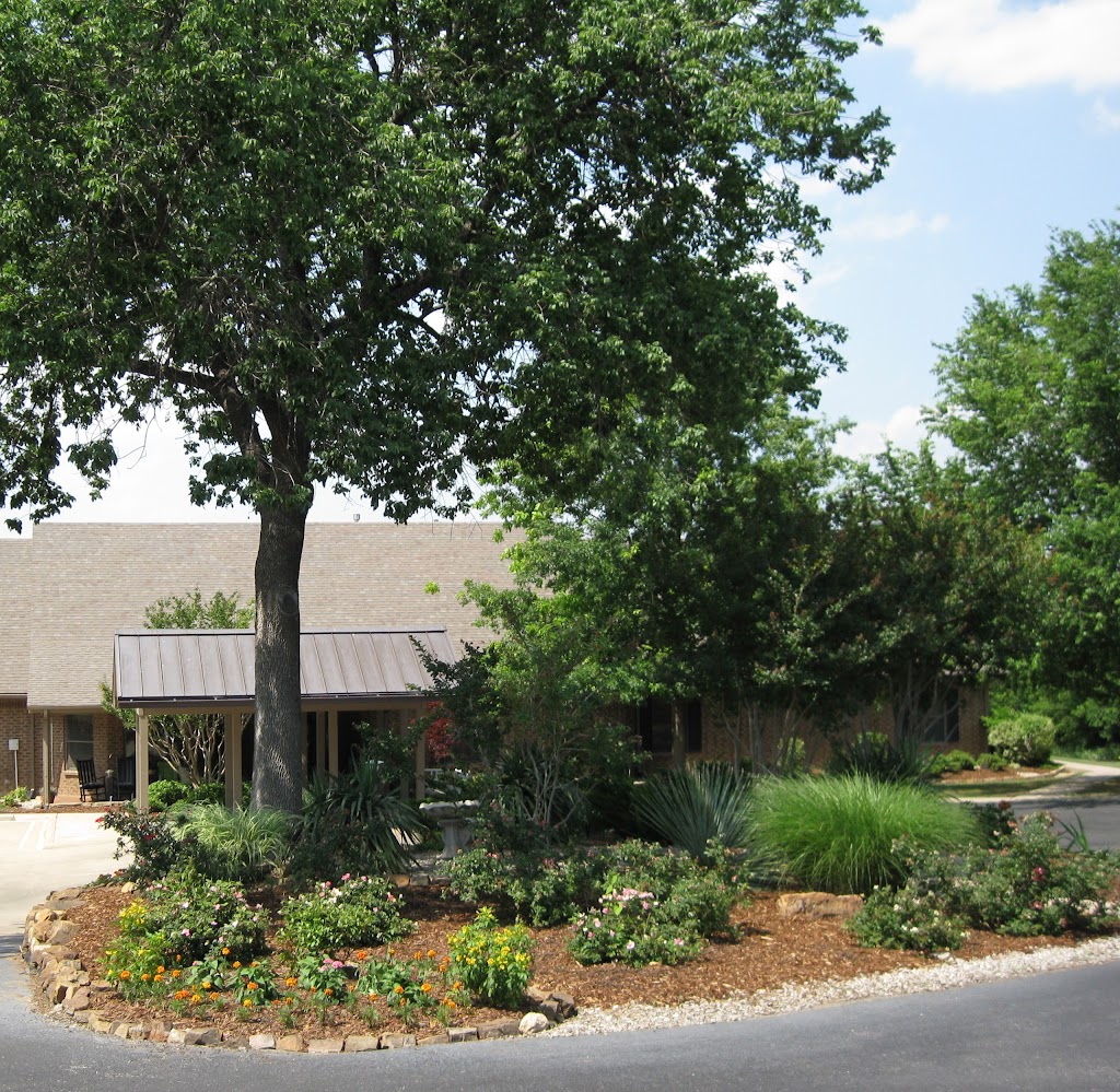 Autumn Hill Manor | 202 W Rentz St, Weatherford, TX 76086, USA | Phone: (817) 596-4159