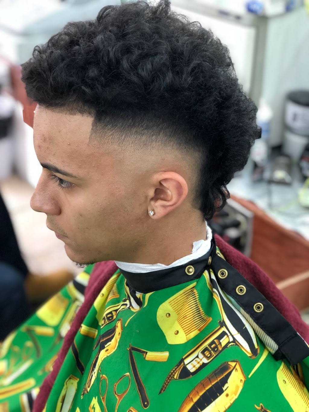 DANNYS BARBER ZONE & STYLE INC | 101-14 Northern Blvd, Queens, NY 11368, USA | Phone: (646) 641-0707