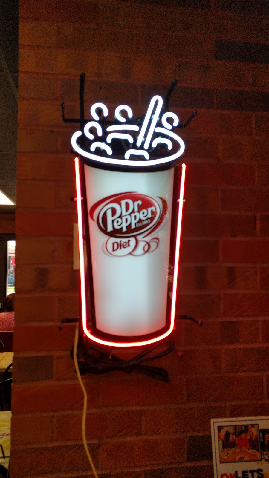 Dog-N-Shake | 8800 W Maple St, Wichita, KS 67209, USA | Phone: (316) 722-3971