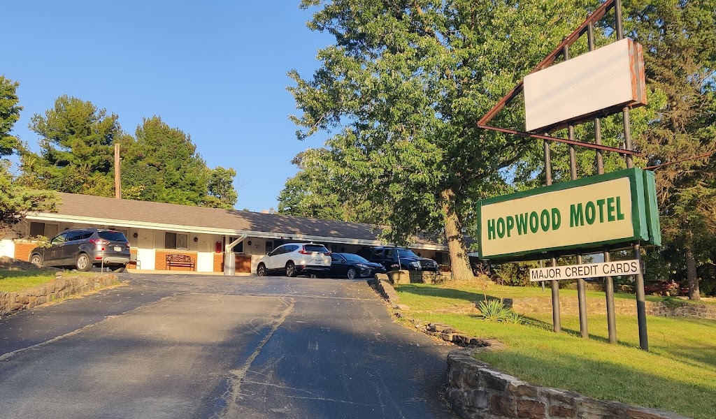 Hopwood Motel | 1151 National Pike, Uniontown, PA 15401, USA | Phone: (878) 355-8188