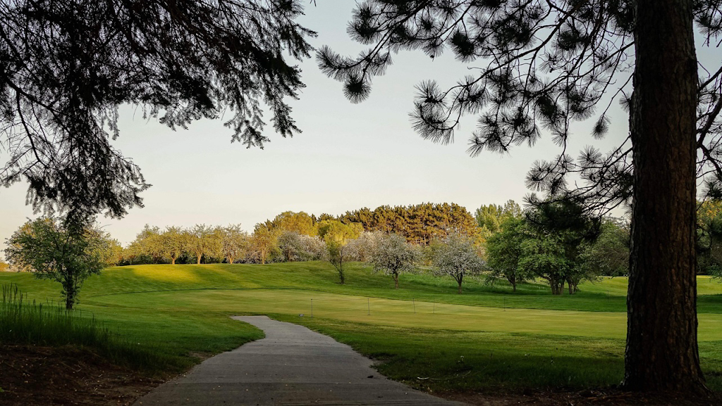 Applewood Hills Public Golf | 11840 60th St N, Stillwater, MN 55082, USA | Phone: (651) 439-7276