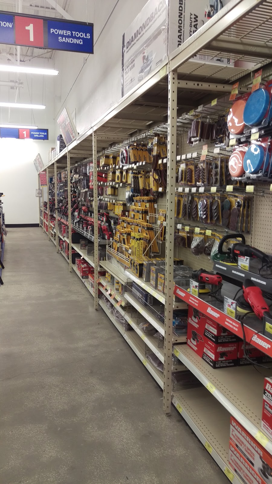 Harbor Freight Tools | 18990 US-441, Mt Dora, FL 32757, USA | Phone: (352) 383-4026