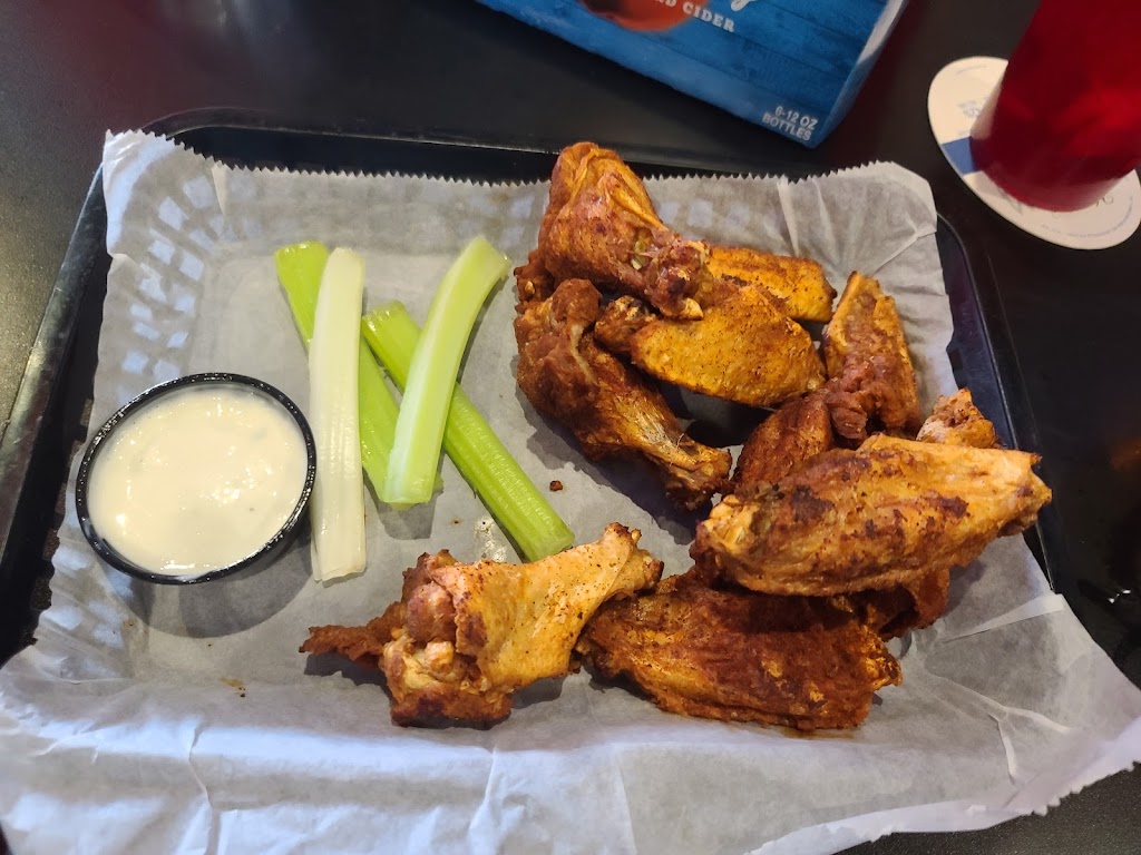 Longnecks Sports Grill | 12919 Frogtown Connector Rd, Union, KY 41091, USA | Phone: (859) 919-0435