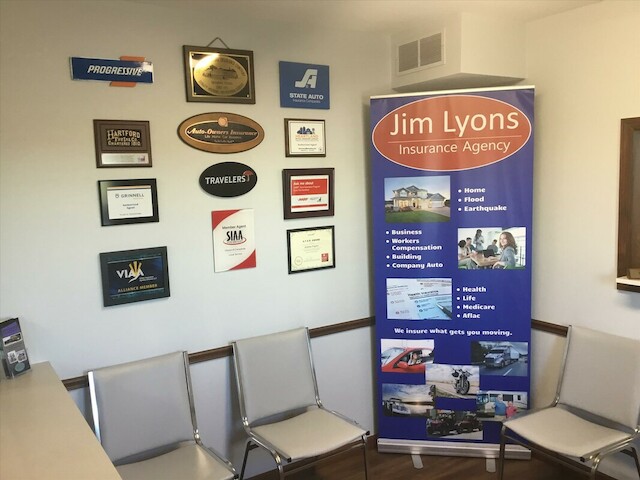 Jim Lyons Insurance Agency | 420 US-40, Troy, IL 62294 | Phone: (618) 667-9119