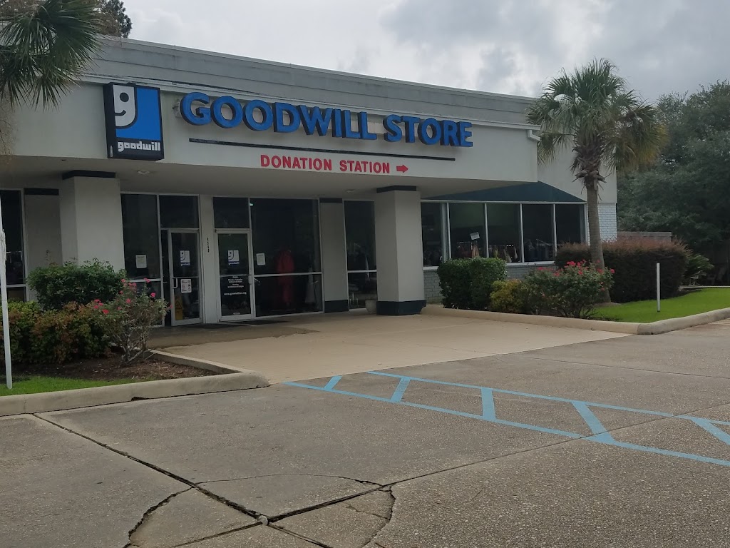 Goodwill Industries of Southeastern Louisiana | 4940 LA-22, Mandeville, LA 70471, USA | Phone: (985) 845-1465