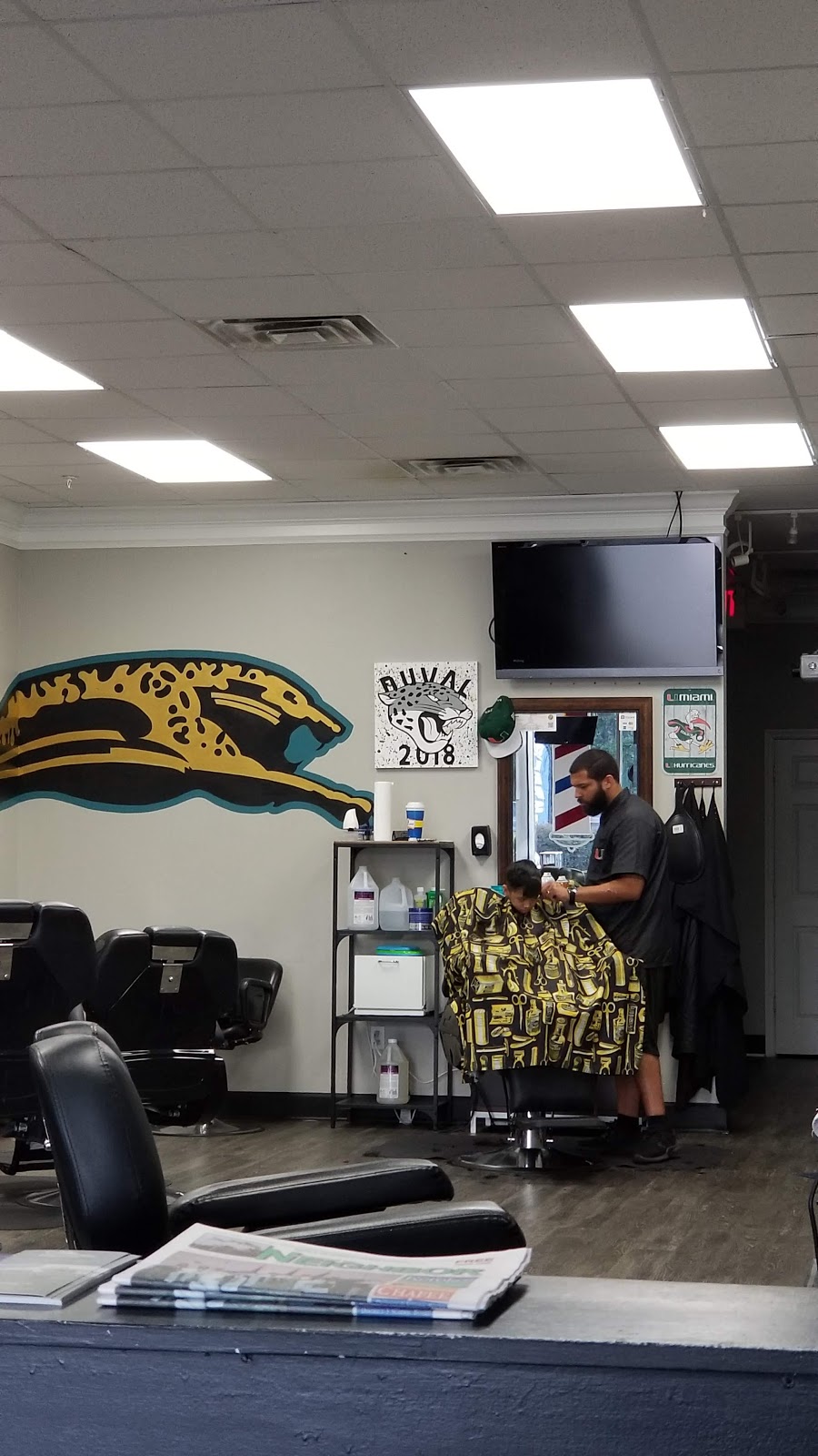 First Class Barbers Of Orange Park | 3555 Hwy 17 #11, Fleming Island, FL 32003, USA | Phone: (904) 449-1436