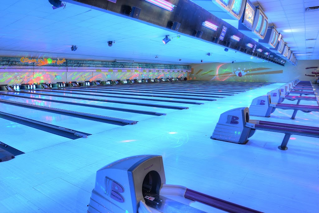 Cherry Hill Lanes North | 6697 Dixie Hwy, City of the Village of Clarkston, MI 48346, USA | Phone: (248) 625-5011