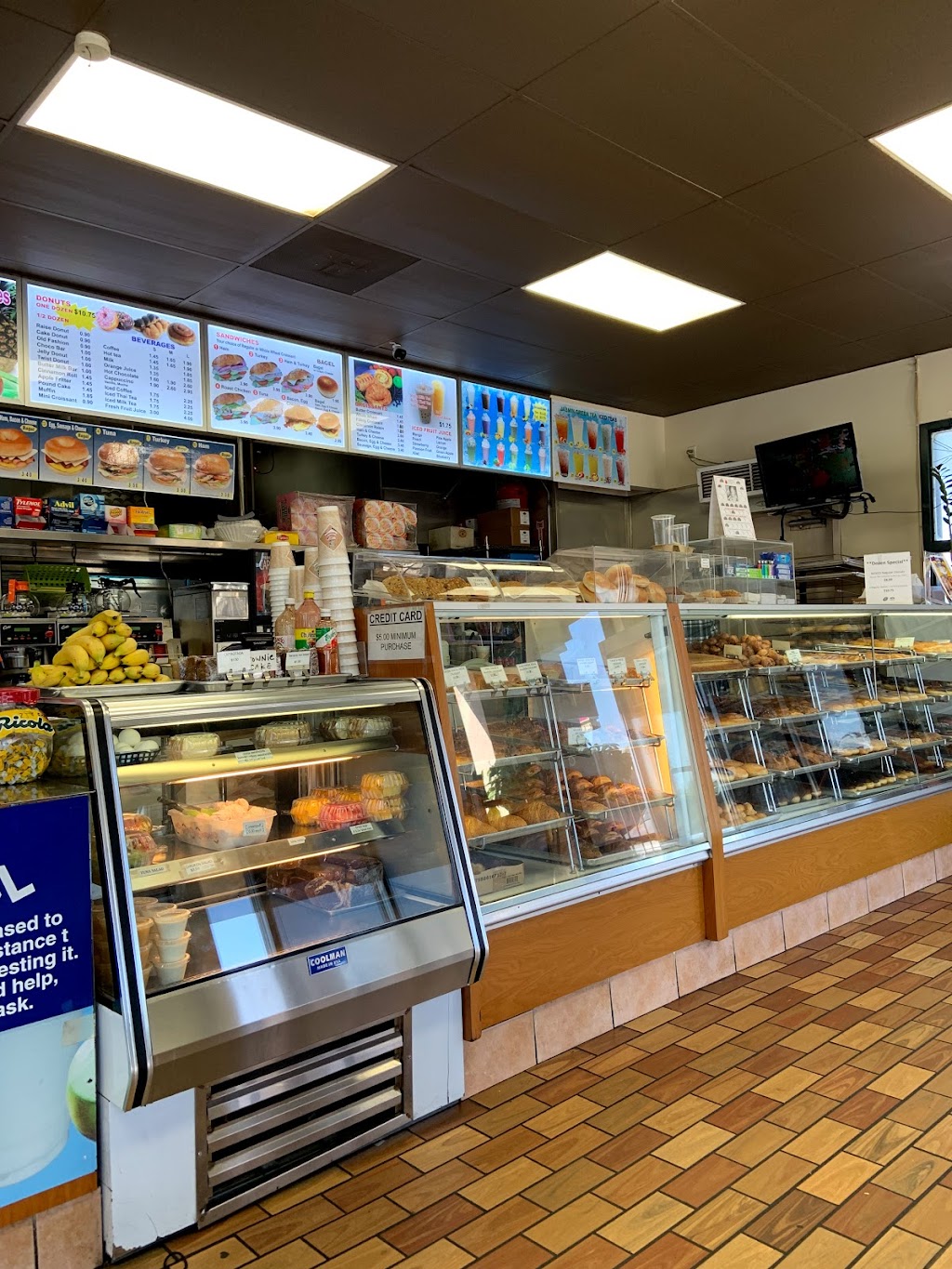 Donut King | 2025 Durfee Ave, South El Monte, CA 91733, USA | Phone: (626) 454-1828