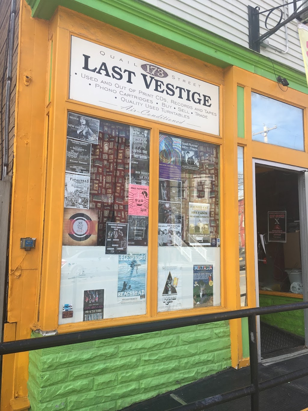 Last Vestige Music Shop | 173 Quail St, Albany, NY 12203, USA | Phone: (518) 407-5819