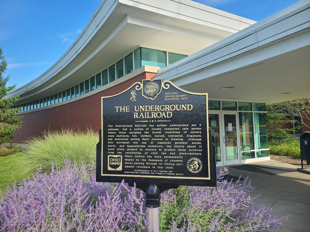 Portage Service Plaza | Milepost 197.0 – Westbound, Mantua, OH 44255, USA | Phone: (330) 297-7534