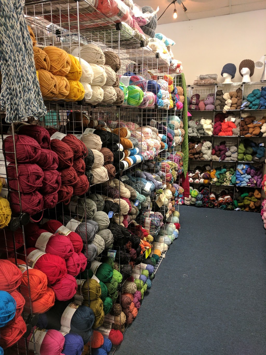 Babettas Yarn & Gifts | 4400 San Juan Ave UNIT 20, Fair Oaks, CA 95628, USA | Phone: (916) 965-6043