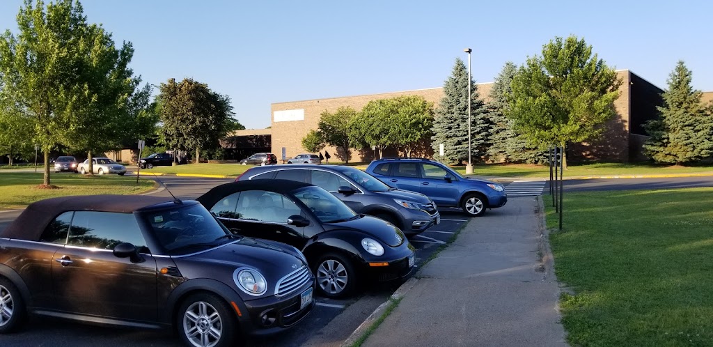 Chippewa Middle School | 5000 Hodgson Rd Connection, St Paul, MN 55126, USA | Phone: (651) 621-6400