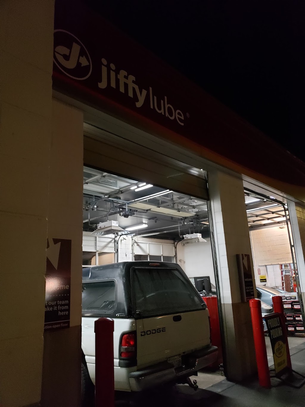 Jiffy Lube | 695 Keystone Ave, Reno, NV 89503, USA | Phone: (775) 747-7111