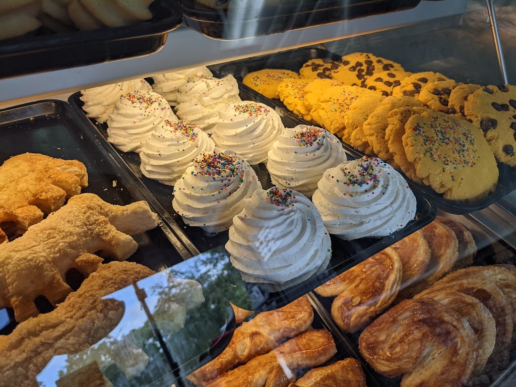 Don Cachito Bakery | 2000 Falcon Trace Blvd #160, Orlando, FL 32837, USA | Phone: (407) 914-2885