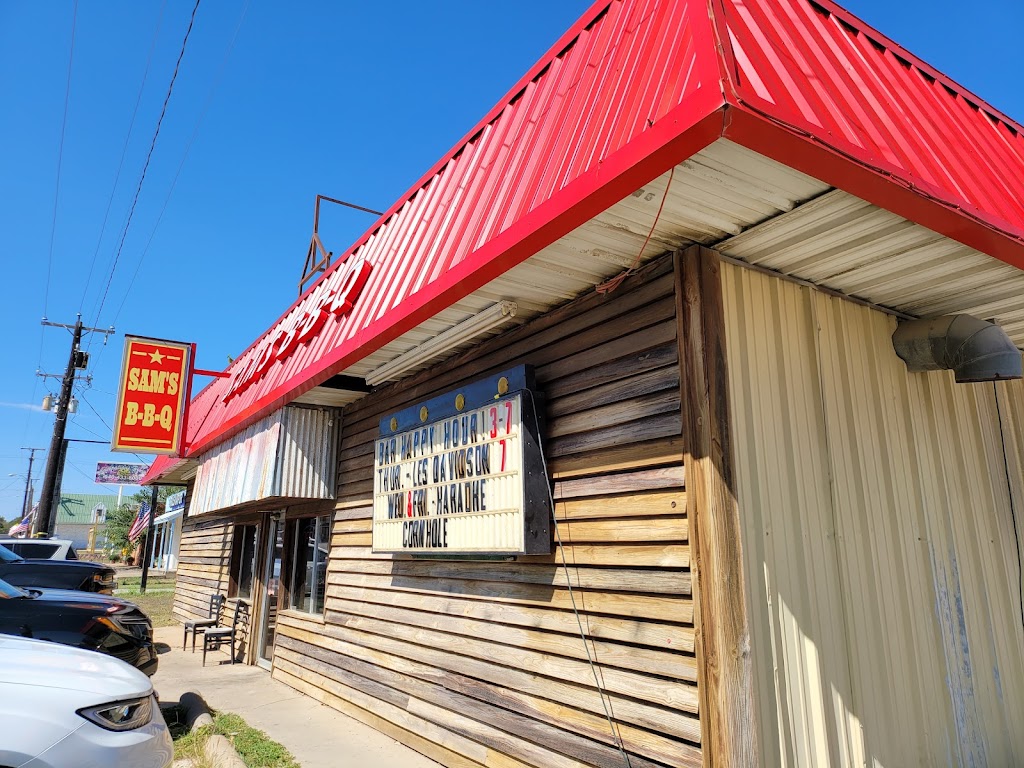 Sams BBQ | 115 E Rock Island Ave, Boyd, TX 76023, USA | Phone: (940) 433-0142