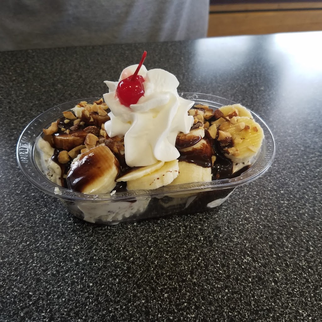 Braums Ice Cream & Dairy Store | 504 N Hwy 77, Waxahachie, TX 75165, USA | Phone: (972) 937-3006