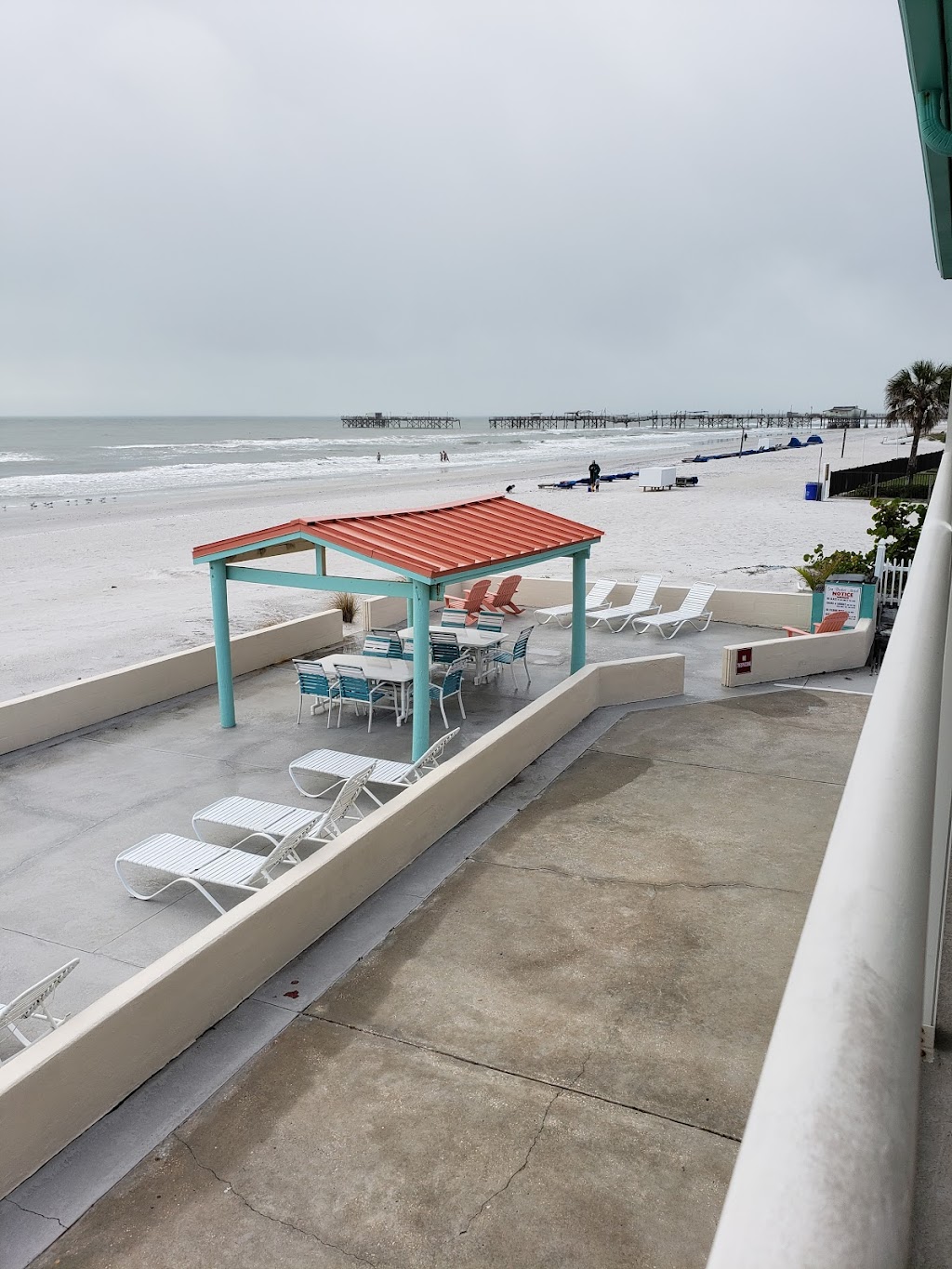 Sea Rocket Motel | 17250 Gulf Blvd, North Redington Beach, FL 33708, USA | Phone: (727) 393-7485