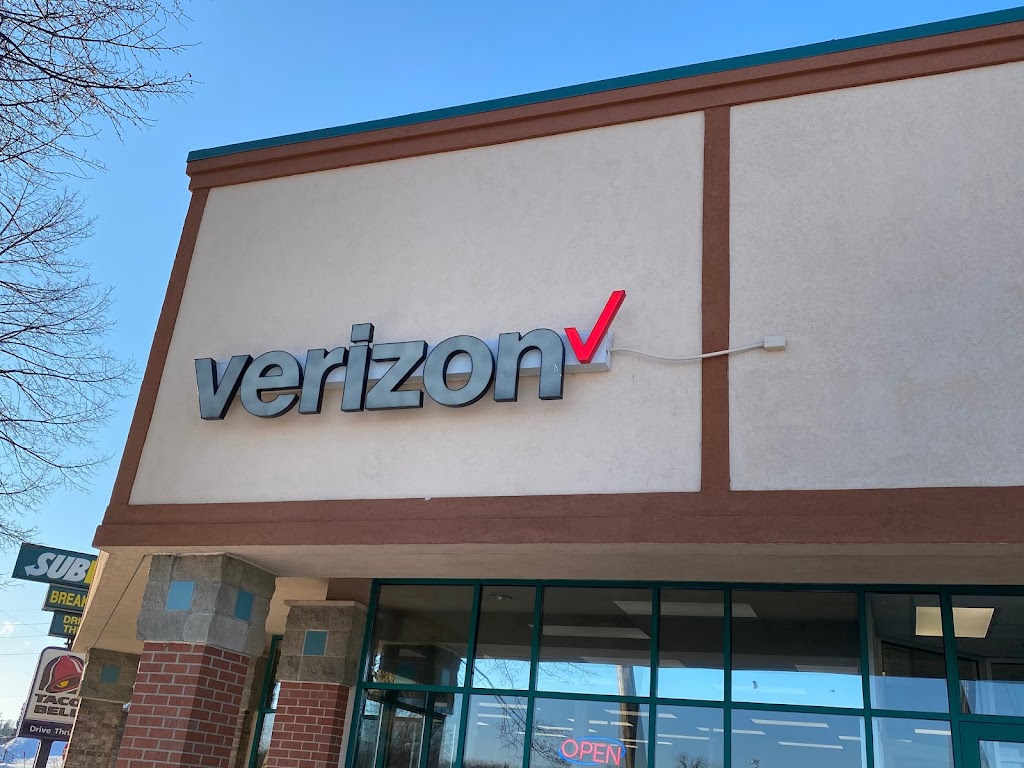 Wireless World - Verizon Authorized Retailer | 400 5th St W, Northfield, MN 55057, USA | Phone: (507) 366-8255