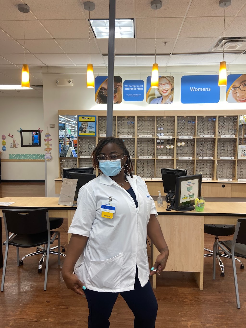 Walmart Vision & Glasses | 9350 Cortana Pl, Baton Rouge, LA 70815, USA | Phone: (225) 924-6020