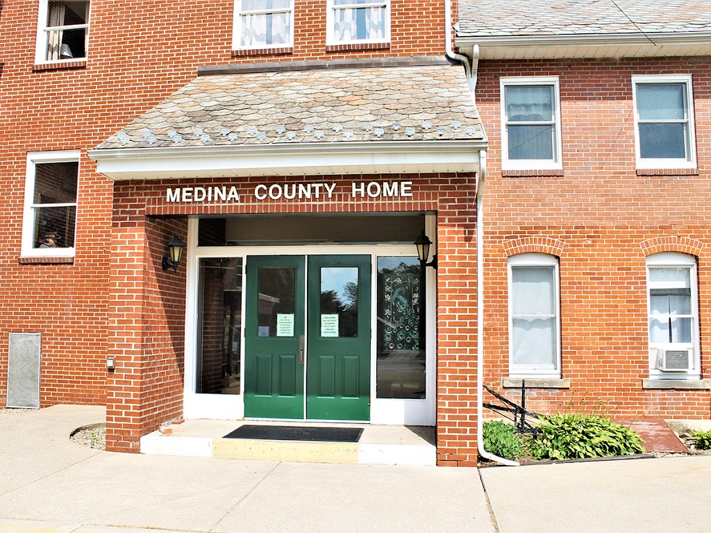 Medina County Home | 6144 Wedgewood Rd, Medina, OH 44256, USA | Phone: (330) 723-9553