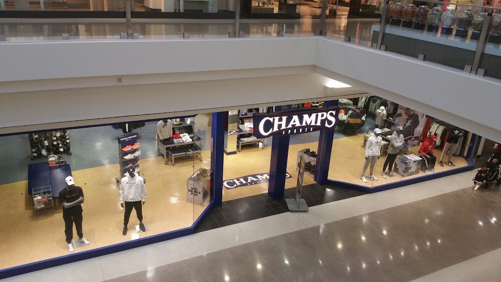 Champs Sports | 112 Yorktown Center, Lombard, IL 60148, USA | Phone: (630) 678-0155