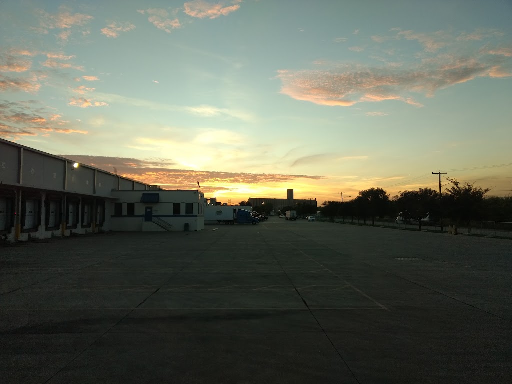 United States Cold Storage | 2554 Downing Dr, Fort Worth, TX 76106, USA | Phone: (817) 624-1900