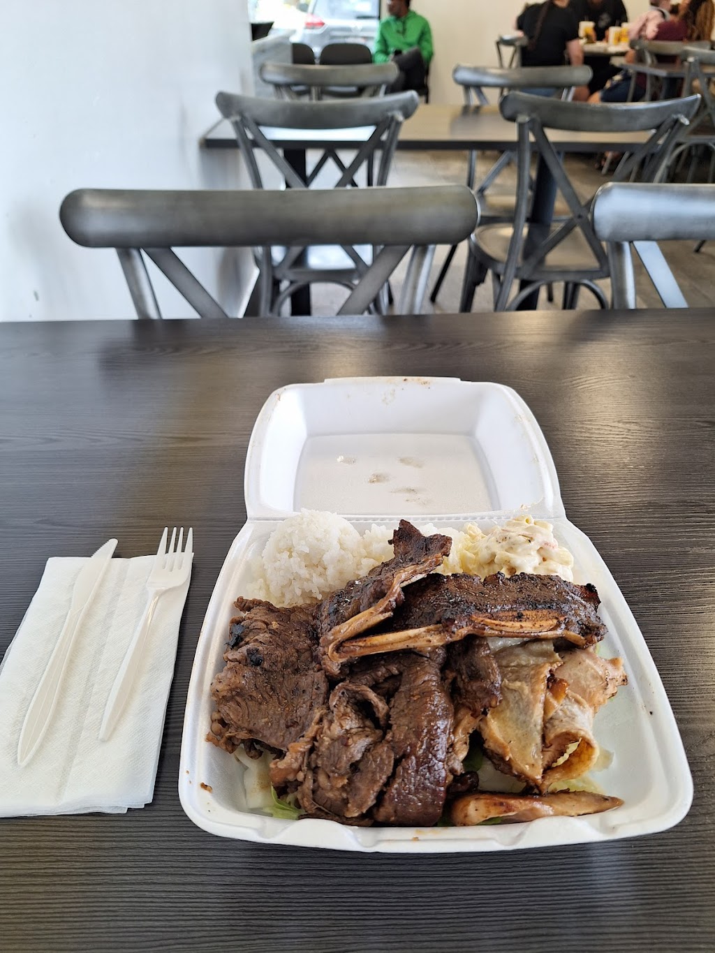 L&L Hawaiian Barbecue | 510 Oceanside Blvd Unit 102, Oceanside, CA 92054, USA | Phone: (760) 231-1142