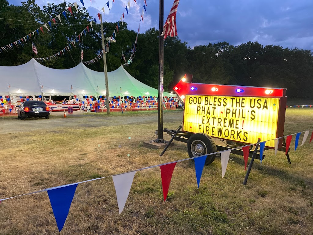 Phat Phils EXTREME Fireworks | 6929 Nolensville Rd, Nolensville, TN 37135, USA | Phone: (615) 776-8283