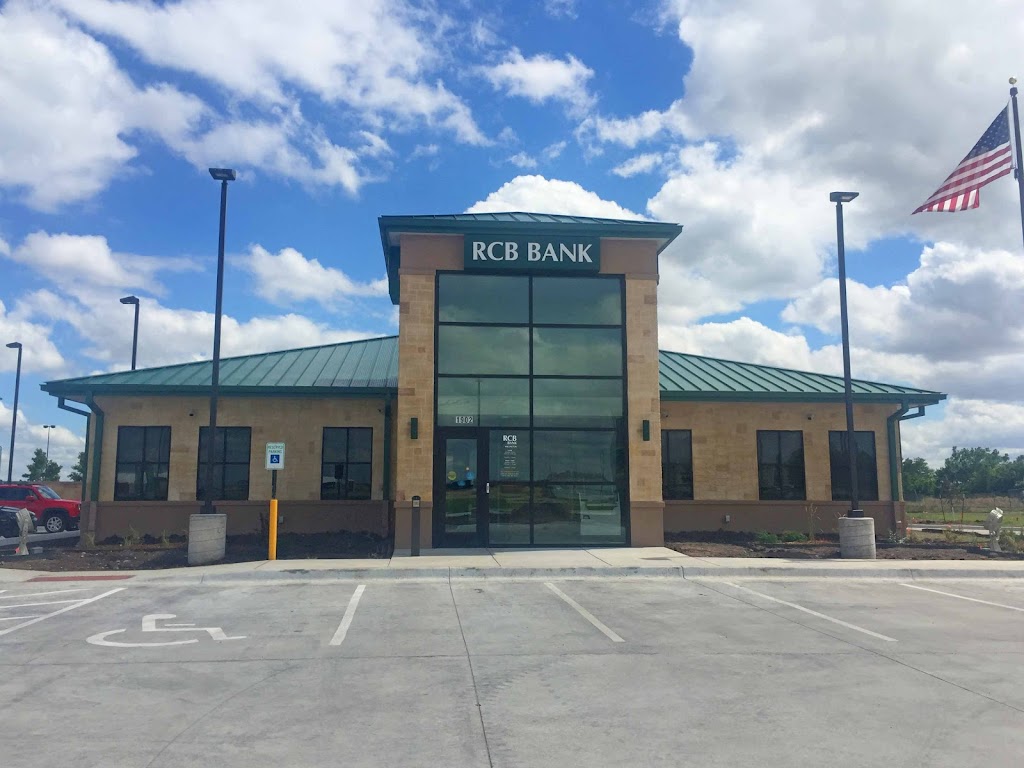 RCB Bank | 1902 E 16th St, Wellington, KS 67152, USA | Phone: (620) 326-5929