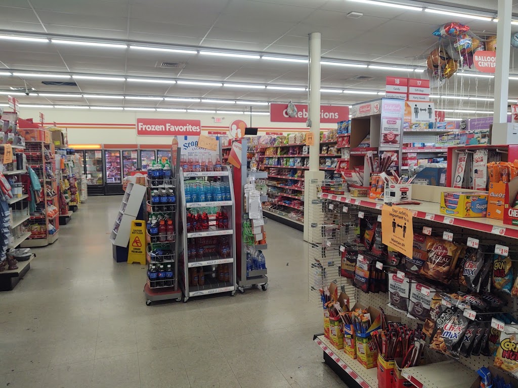 Family Dollar | 4770 Kenard Ave, Cincinnati, OH 45232, USA | Phone: (513) 975-6929